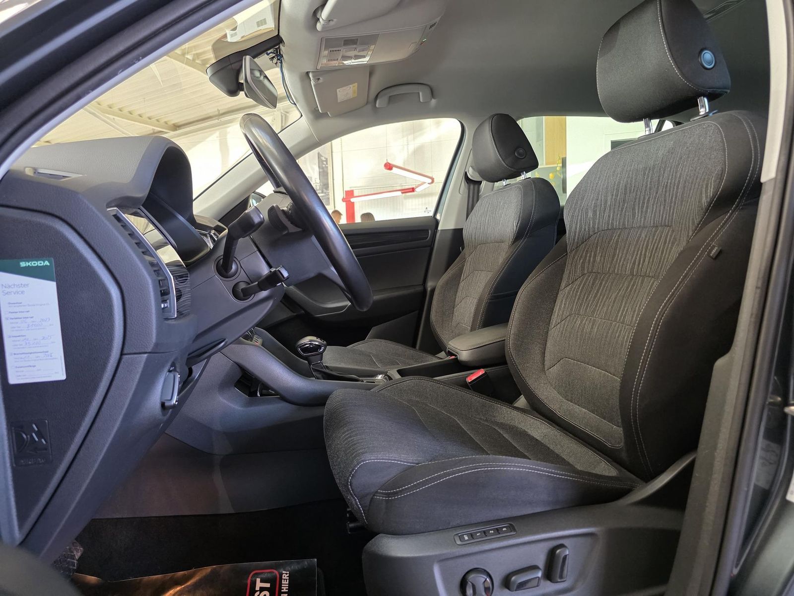 Fahrzeugabbildung SKODA 2.0 Kodiaq 4x4/1.Hd/Navi/CAM/Keyless/ACC/Memo