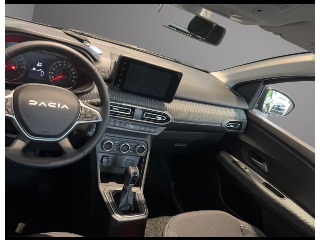 Fahrzeugabbildung Dacia Logan Black Edition TCe 90 CVT Navi Soundsystem