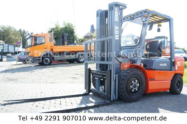 Otros 3000 kg CPCD30 - Seitenschieber