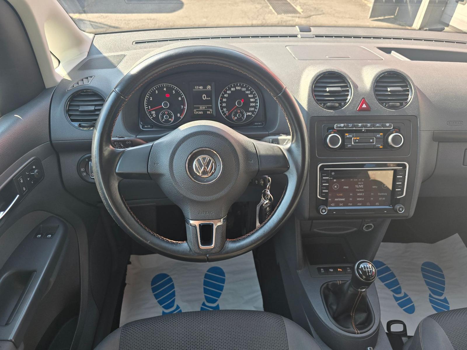 Volkswagen Caddy Maxi 1.2 TSI BMT JAKO-O Edition/7Sitzer/Na