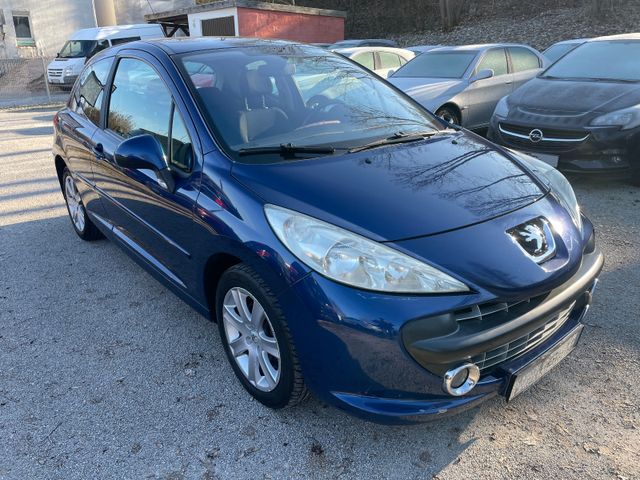 Peugeot 207 1.6 16V HDi FAP Sport 1. Hand!