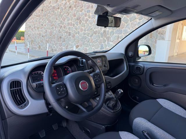 Fiat FIAT Panda 1.0 HYBRID CITY LIFE+CLIMATRONIC+SCHE