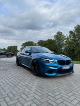 BMW M2 LCI Perfekter Zustand Liebhaberfahrzeug  - blaue BMW M2