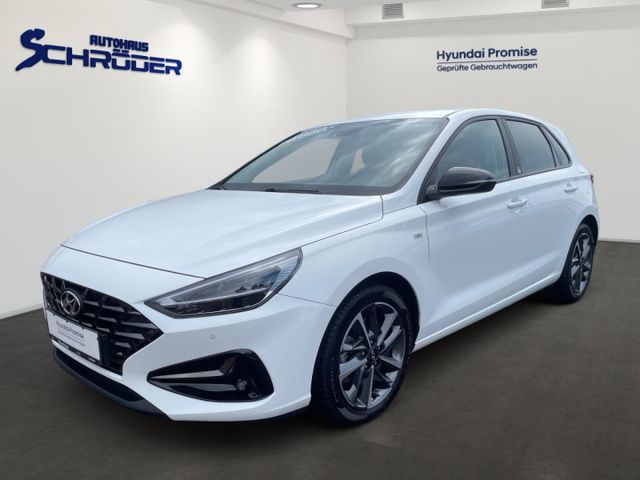 Hyundai i30 1.5T Mild-Hybrid Edition 30 Plus Sitzheizung