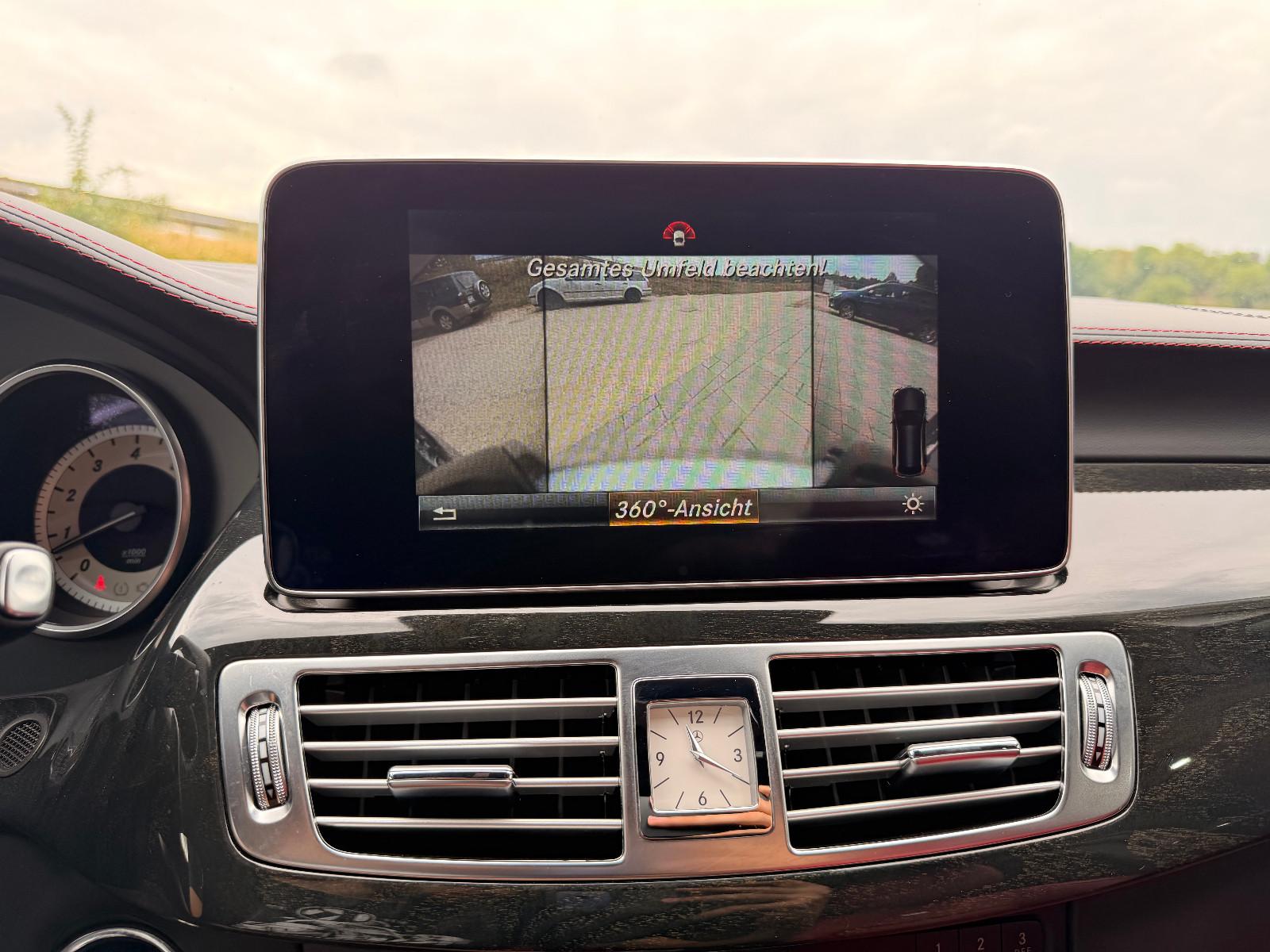 Mercedes-Benz CLS 500 AMG 4M  360° DESIGNO BEAM S.DACH MASSAGE