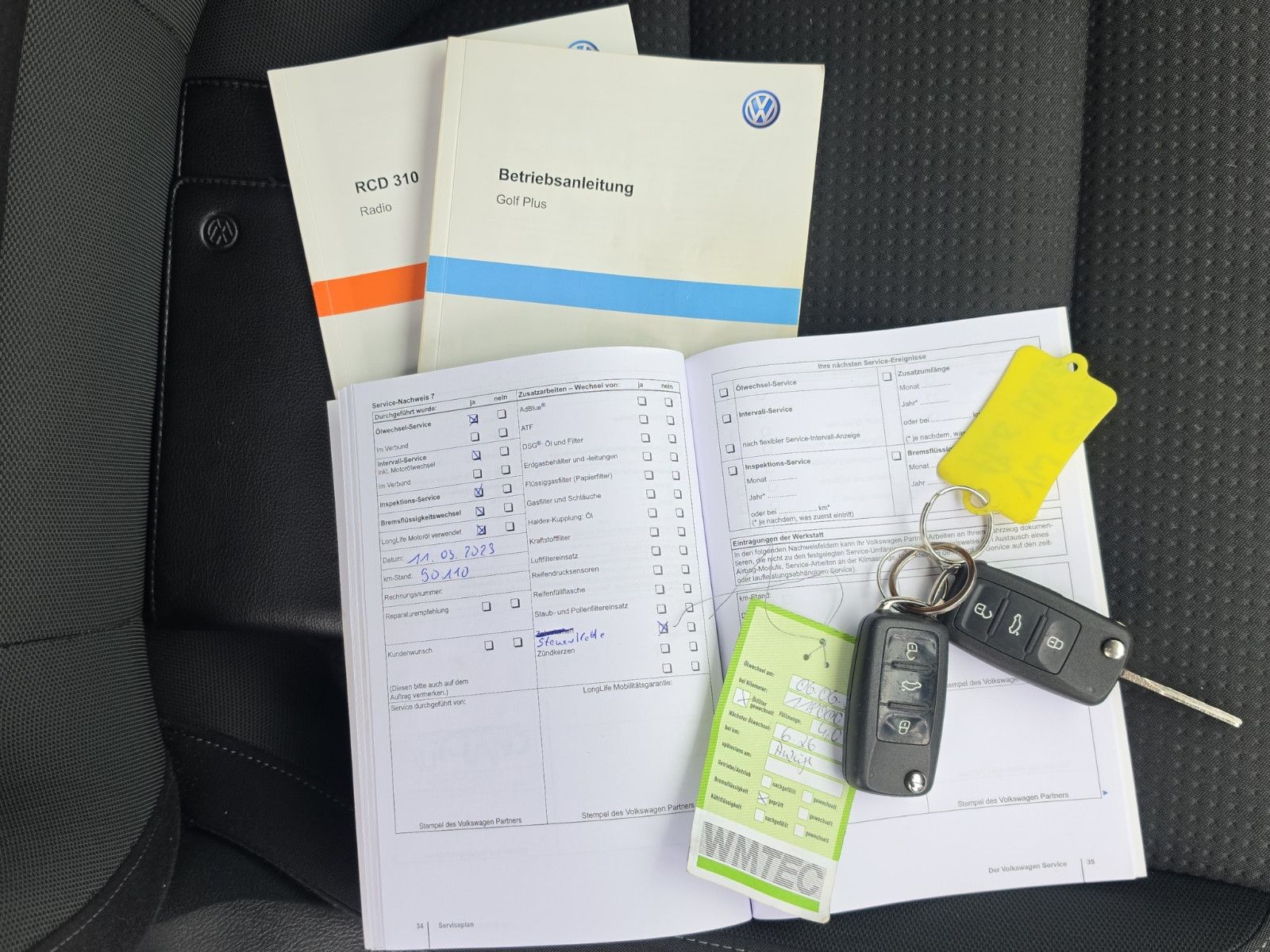 Fahrzeugabbildung Volkswagen Golf Plus VI Team AUTOMATIK STEUERKETT TÜV NEU