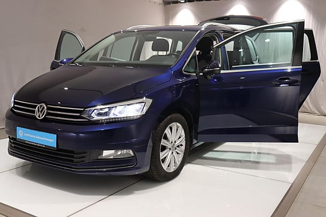 Touran 1.8TSI Highline179PS NAVI TEMPOMAT 7Sitze