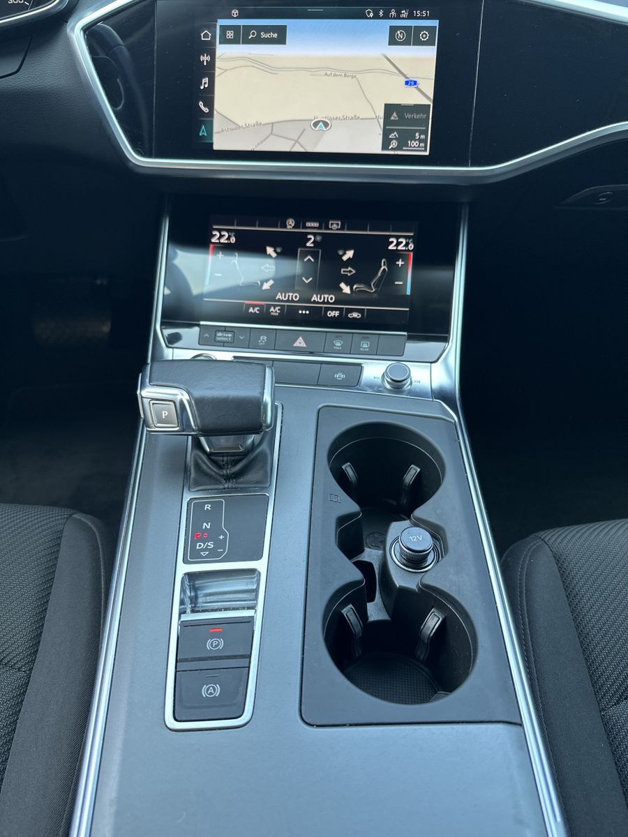 Fahrzeugabbildung Audi A6 Avant 35 TDI S-Line NAV+LED+TEMPOMAT+DAB+1HD