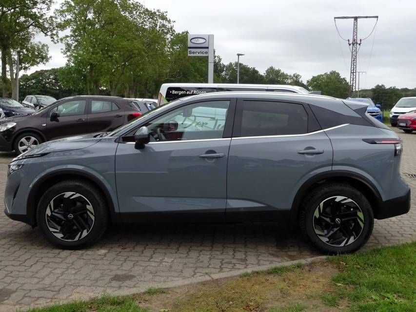 Fahrzeugabbildung Nissan QASHQAI abn.Anhängerkupplung/HeadUp/el.Heckklapp