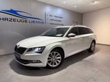 Skoda Superb Combi 1.4 TSI DSG Style+SHZ+Xenon+CarPlay - Skoda Superb mit Benzin-Antrieb: Kombi, 1.4