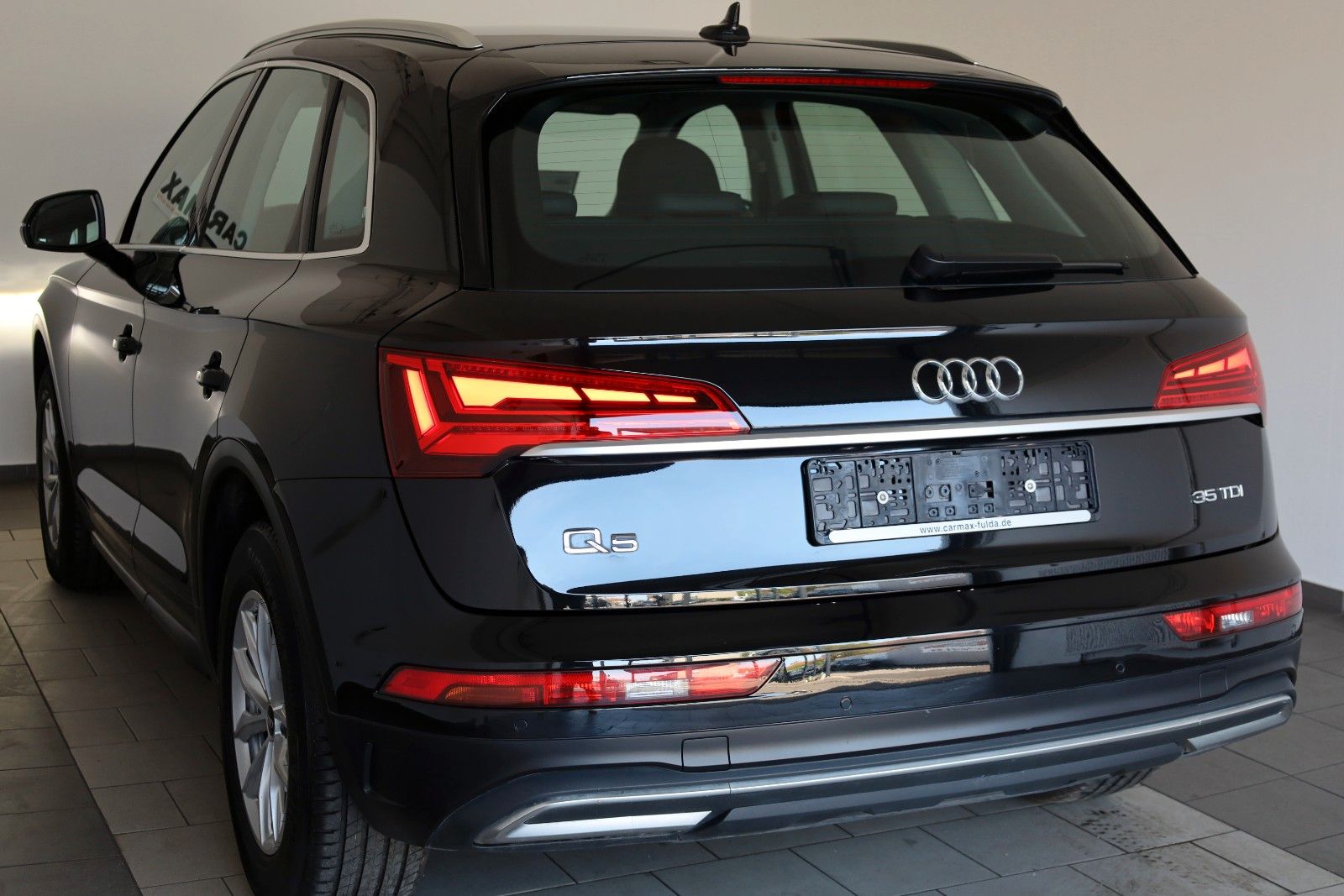 Fahrzeugabbildung Audi Q5 35 TDI, Leder, Navi, LED, SH