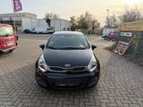 Kia Rio Spirit/Shz+Lhz/Pdc h/Klima/Keyless-Go - Kia Rio in Mannheim