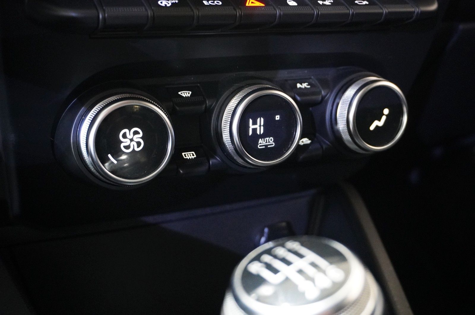 Fahrzeugabbildung Dacia Duster II 1.3 TCE PRESTIGE LED/KAMERA/SHZ/TEMP.