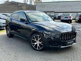 Maserati Levante GranLusso Diesel Navi*21"* - Maserati Levante GRANLUSSO mit Diesel-Antrieb