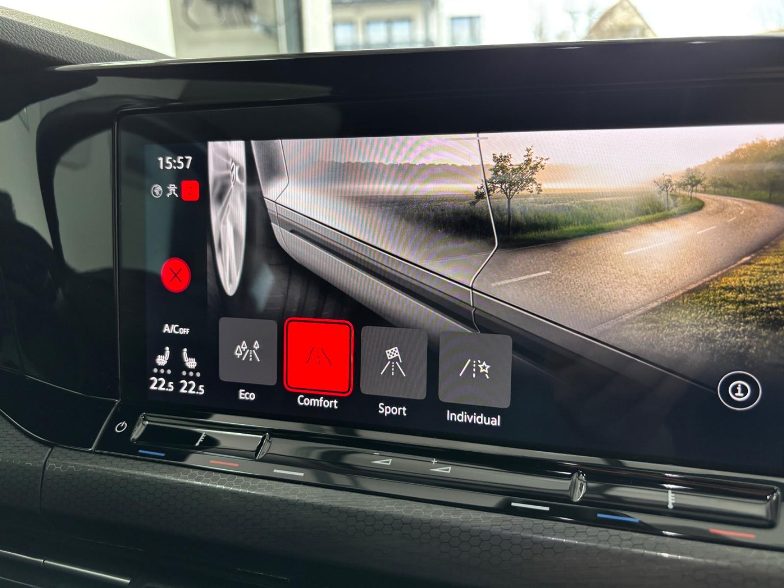 Volkswagen Golf 8 2.0TSI GTI 245PS/Navi/Led/Kamera, миниатюра 25