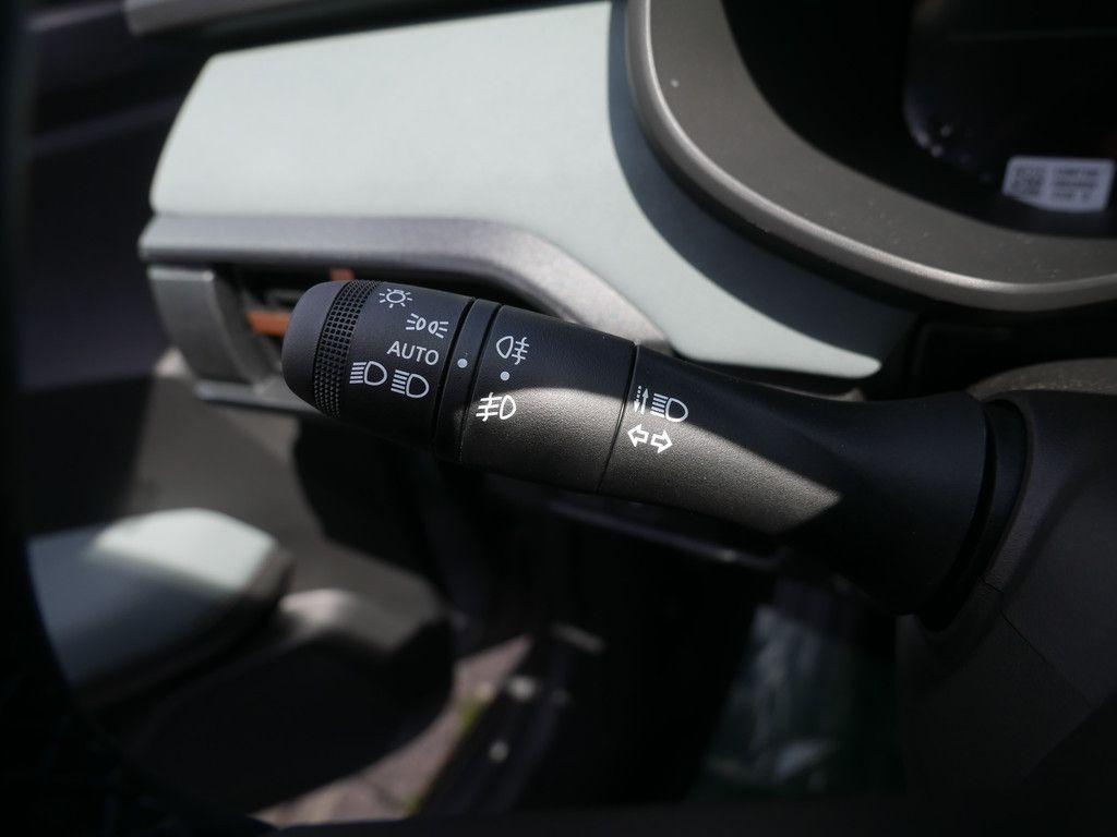 Fahrzeugabbildung Dacia Sandero Stepway Extreme TCe 110 NAVI LED 360°