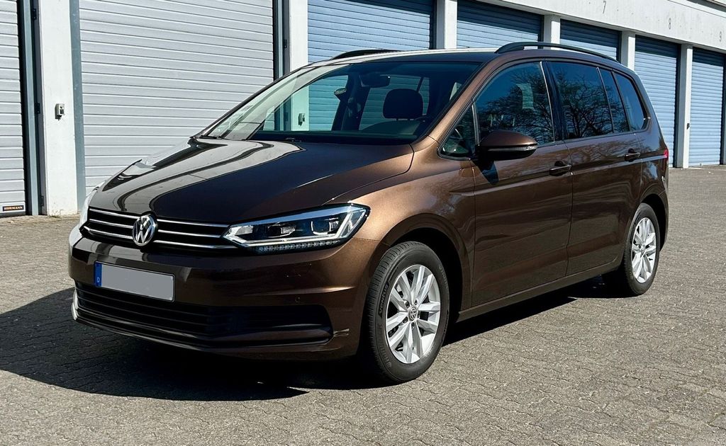 Image of Volkswagen Touran