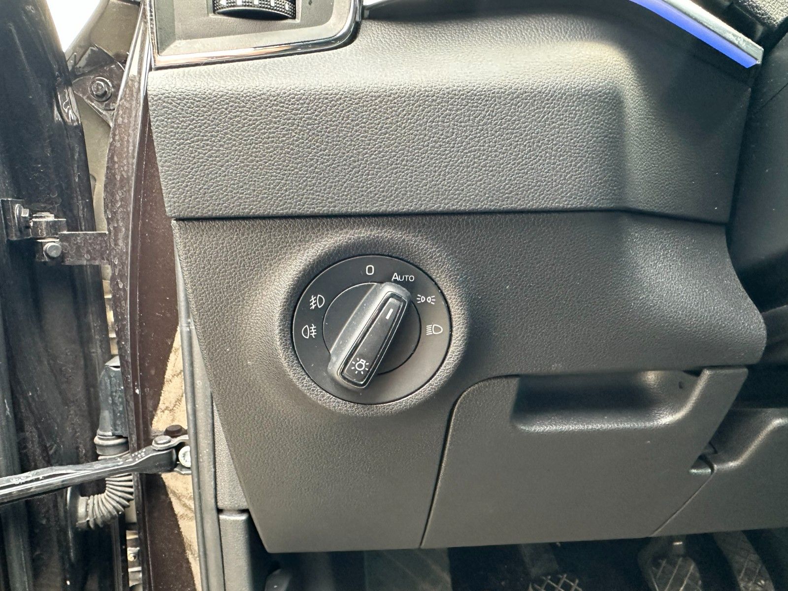 Fahrzeugabbildung SKODA Karoq Clever