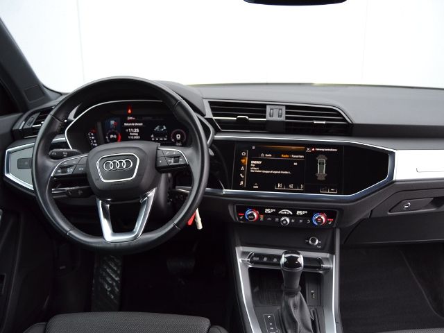 Q3 35 TFSI S-tronic Advanced AHK/OPTIK-SCHWARZ/L