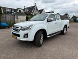 Isuzu D-Max Extra  Cab 4WD IINSTYLE !AUTOMAAT -KLIMA ! - Isuzu D-Max aus 2019