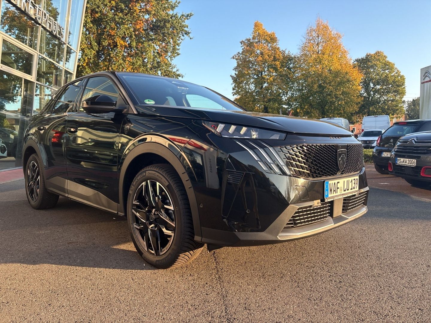 Fahrzeugabbildung Peugeot 3008 GT Hybrid 145 e-DSC6 Navi ACC El. Heckklapp