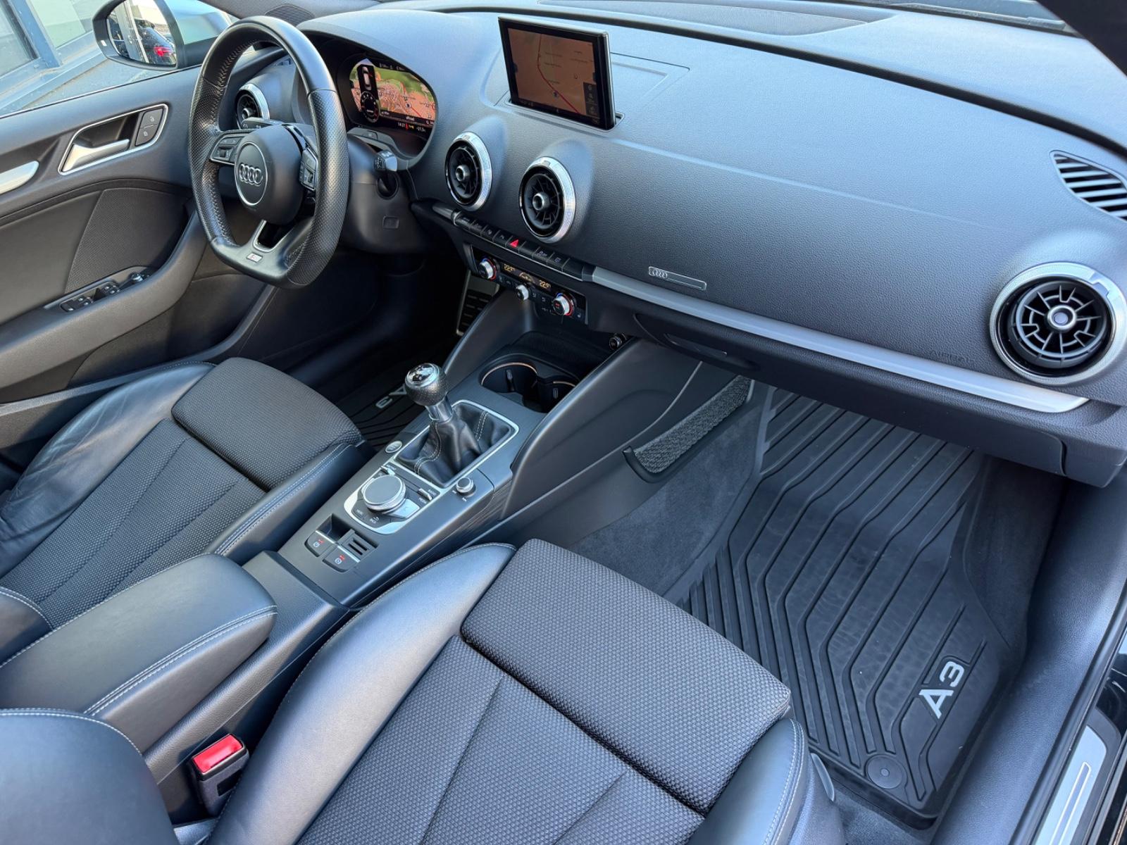 Audi A3 Sportback 1.5 TFSI S line/Virtual Cockpit/LED