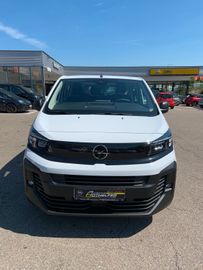 Bild 3 Opel Vivaro Kombi XL 9 Sitze 8 AT Heckklappe