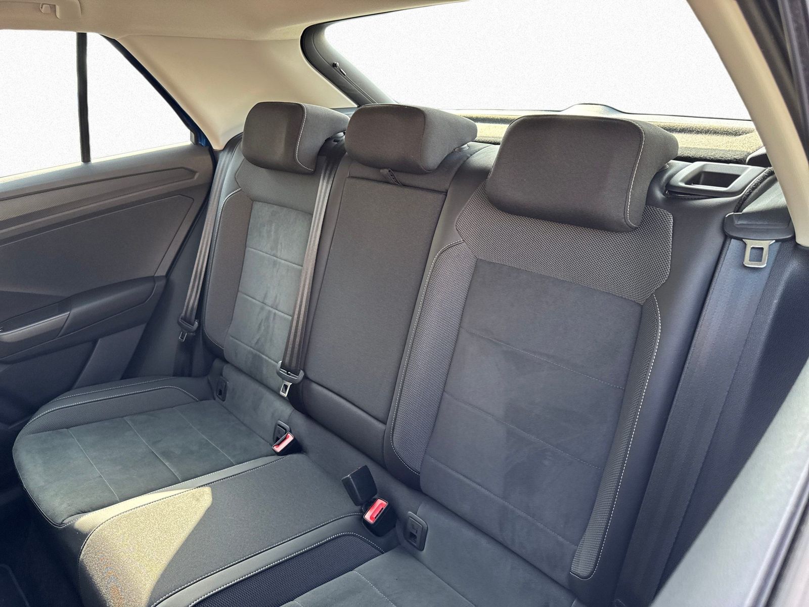 Volkswagen T-Roc - Bild 14