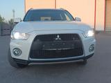 Mitsubishi Outlander 2.0 MIVEC Motion 2WD Motion - Mitsubishi Outlander: Motion