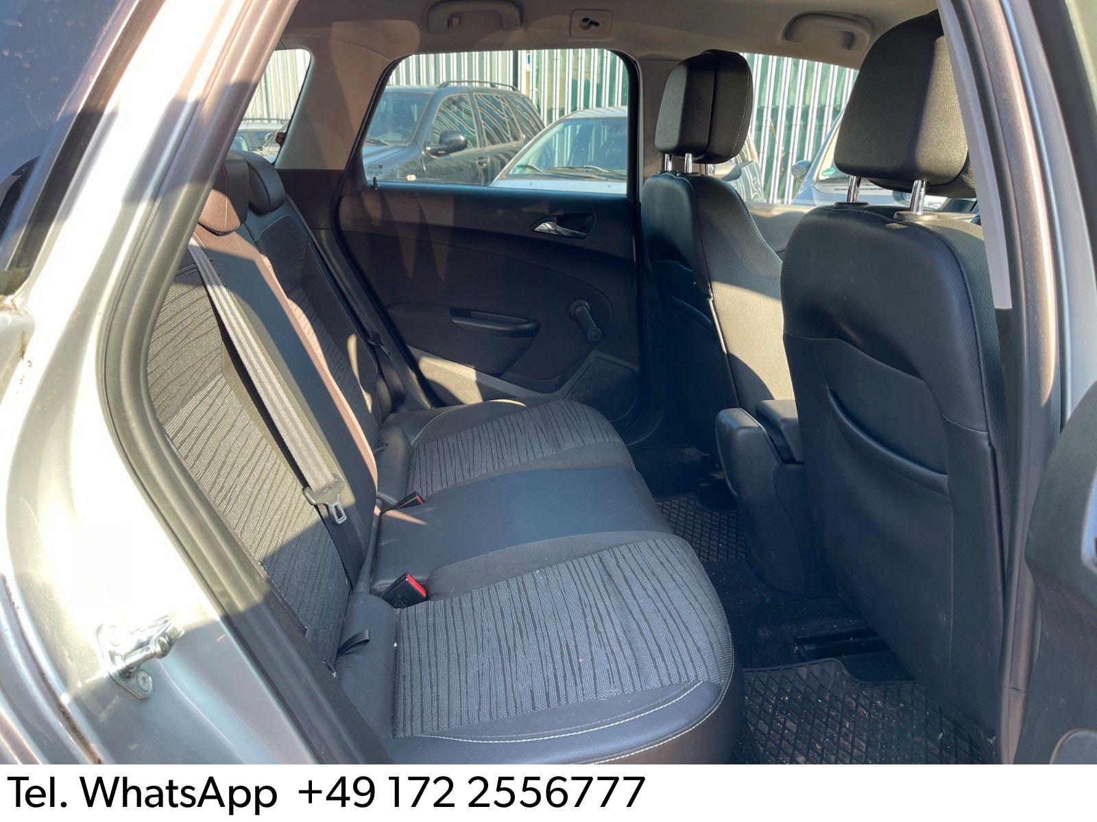 Opel Astra 2015 — photo 20