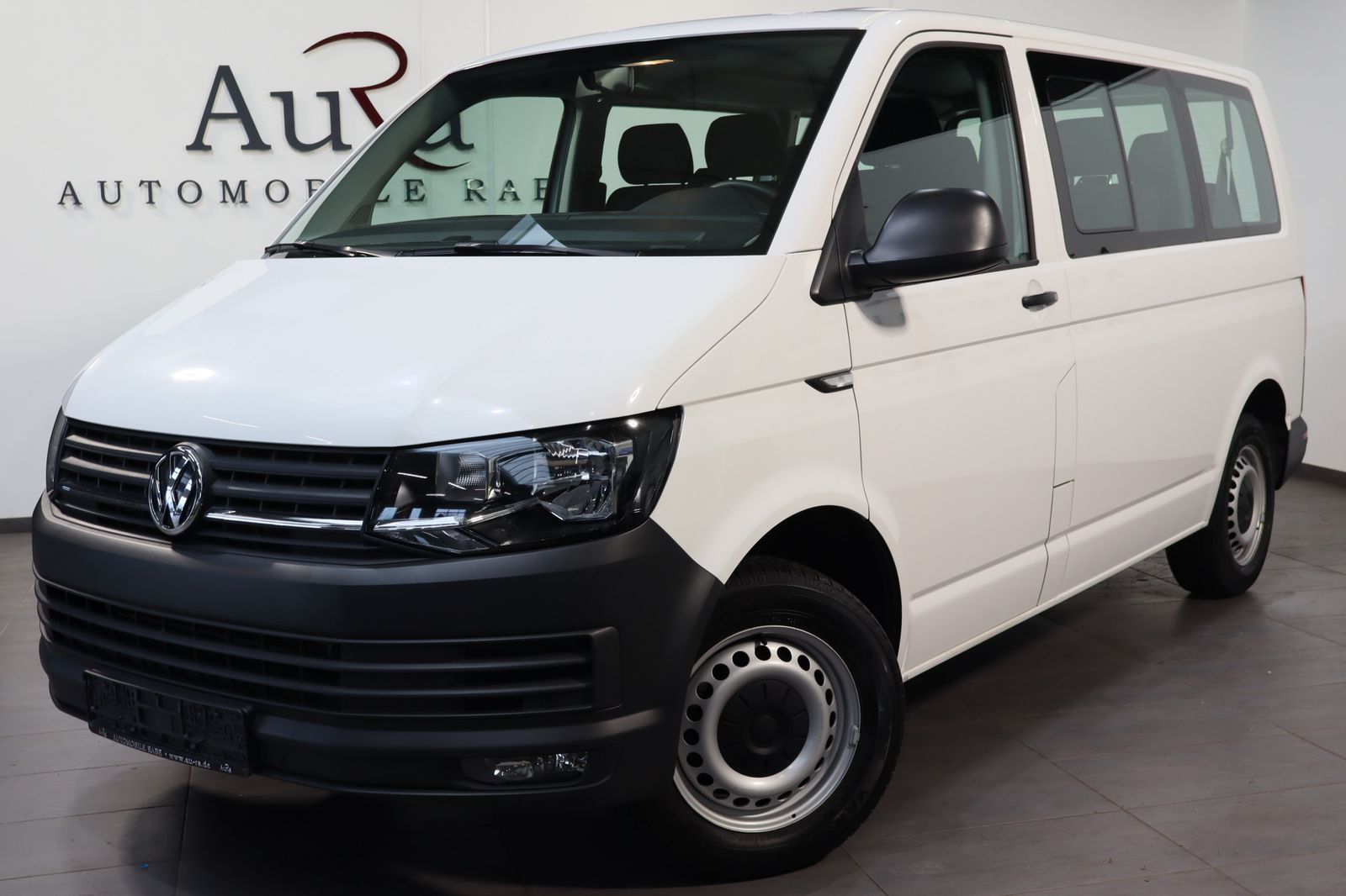 Fahrzeugabbildung Volkswagen T6 Kombi Kombi 2.0 TDI DSG 9-Sitzer BLUETOOTH+AH
