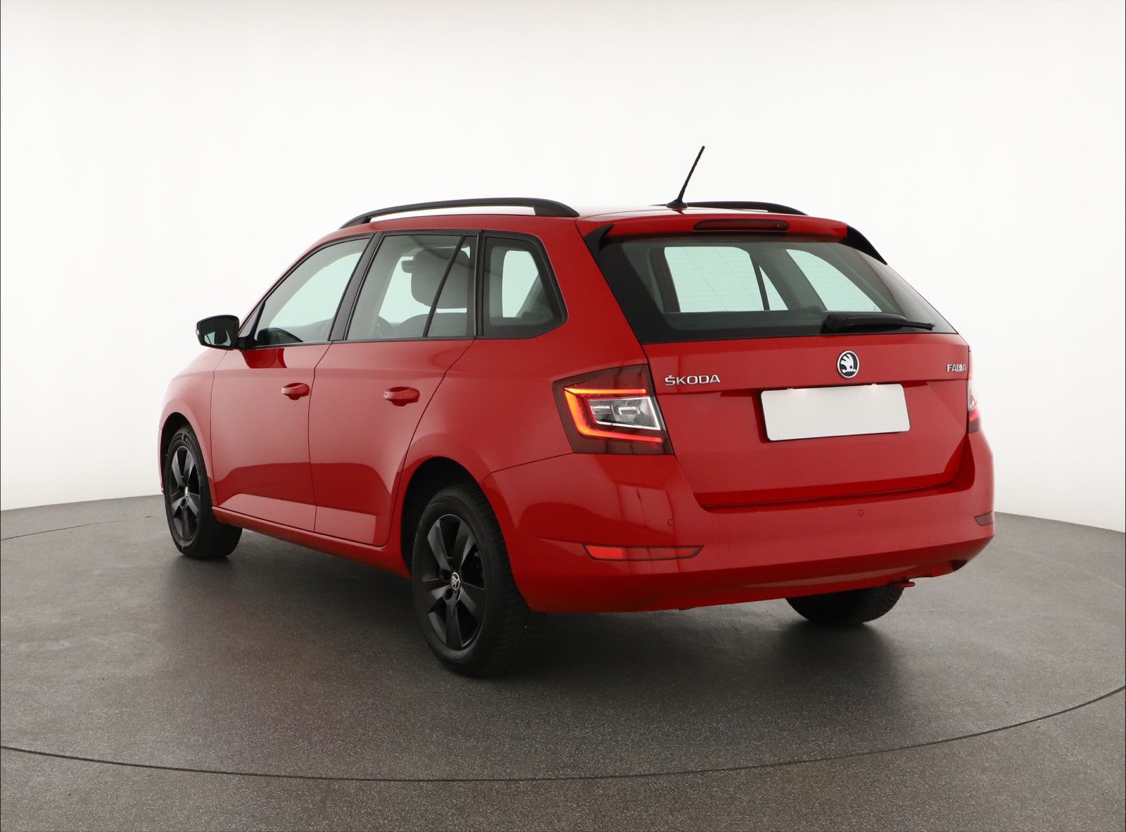 Fahrzeugabbildung SKODA Fabia Combi Style 1.0 TSI Tempomat Smart-Link