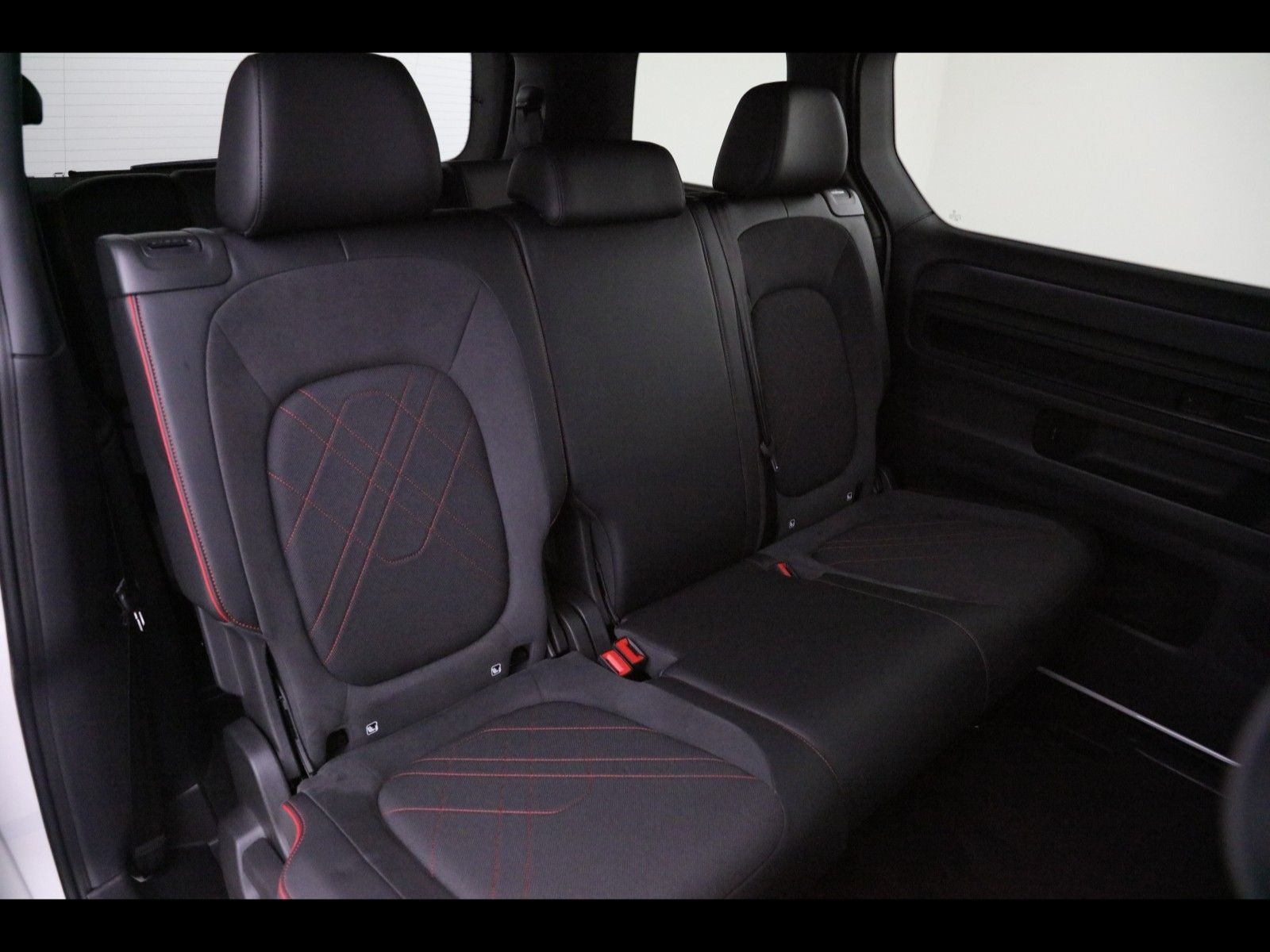 Volkswagen ID. BUZZ GTX 4MOTION LR 7-SITZER 86 KWH Navi LED foto 5