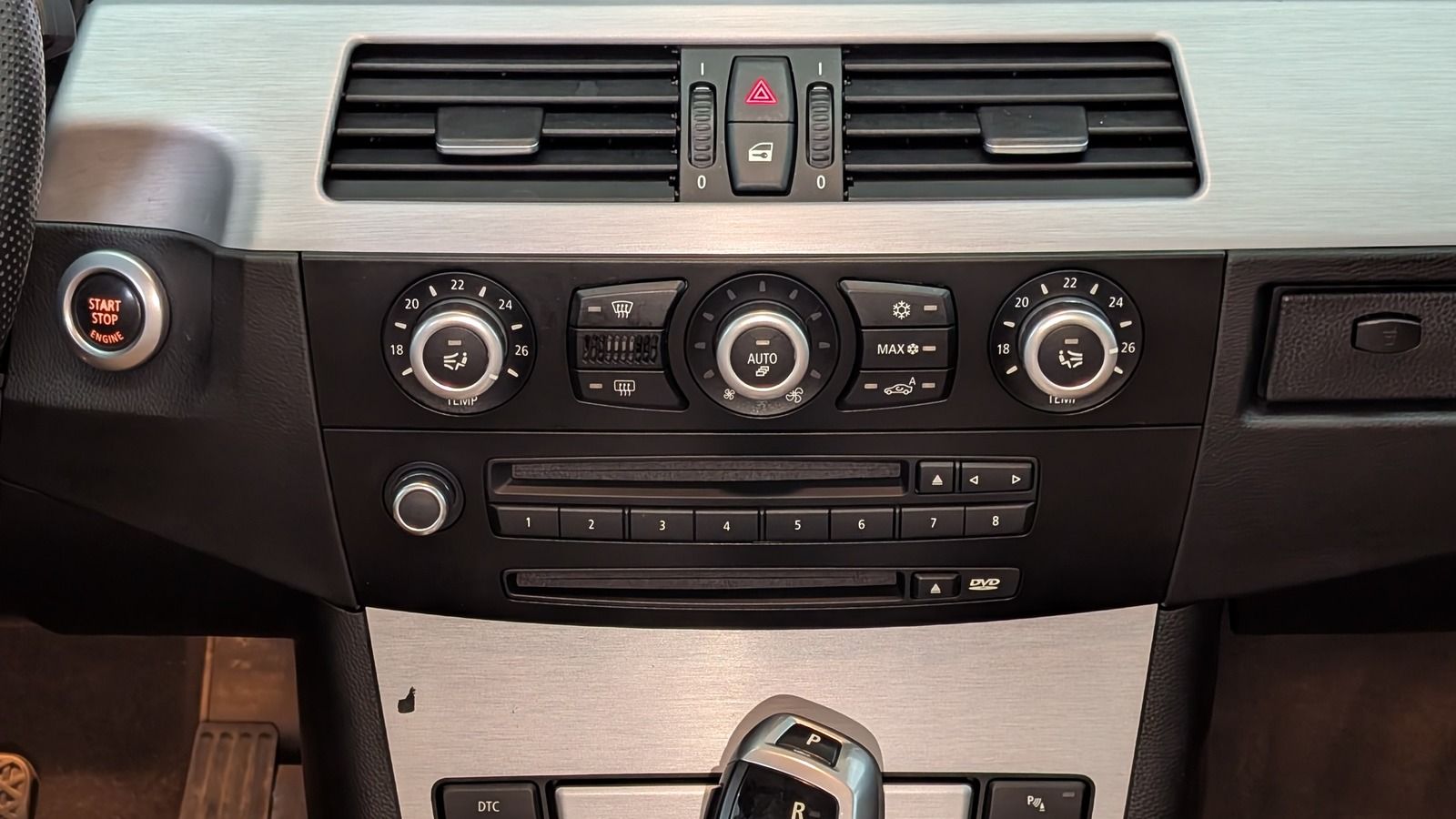 Fahrzeugabbildung BMW 523 i * Xenon * Leder * HUD *