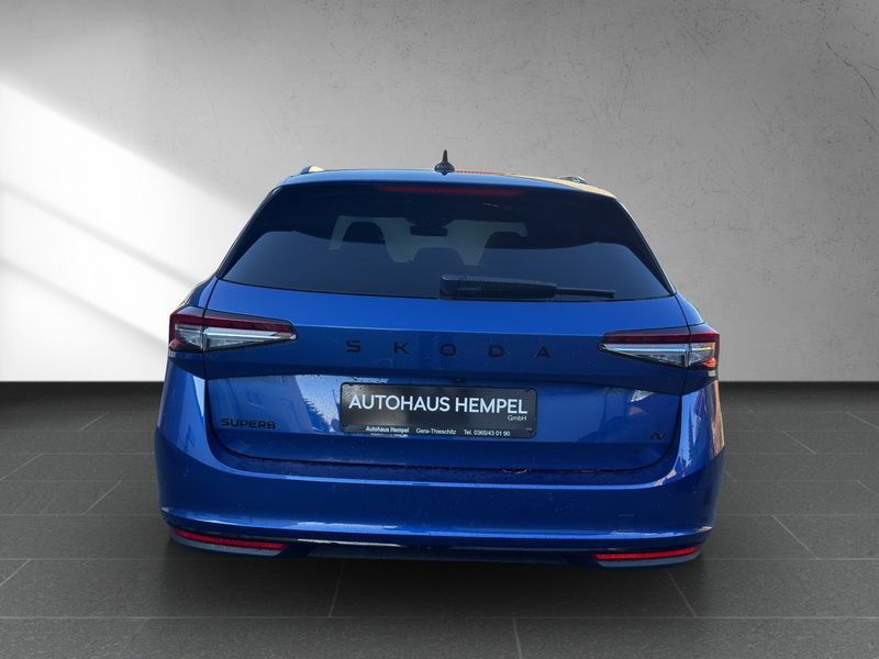 Skoda Superb Combi IV 1.5 TSI iV DSG Sportline *AHK*MA imagem 3