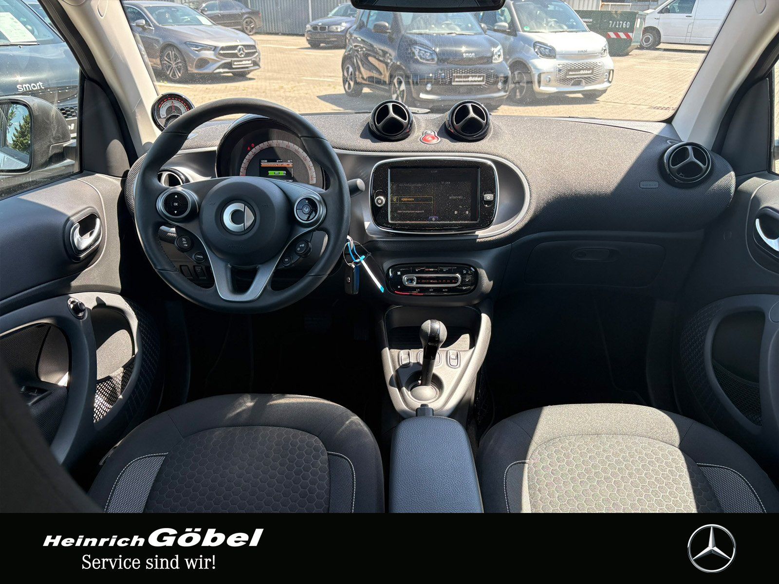 Fahrzeugabbildung Smart EQ CABRIO*EXCLUSIVE*22kW*ALLWETTER*WINTER-PAKET