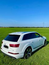 Audi Q7 3.0 TDI quattro tiptronic - - Audi Q7 in München