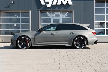 2025 AUDI RS6 photo 3