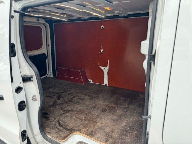 Fahrzeugabbildung Renault Trafic Kasten L2H1 3,0t Klima Bluetooth PDC LED