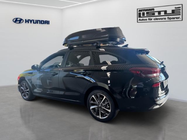 Fahrzeugabbildung Hyundai i30 cw 1.0 T-GDI (100 PS) 7-DCT Advantage Plus-P
