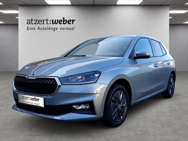 Fahrzeugabbildung Skoda Fabia Balance 1.0TSI Navi AHK Kamera 16"Alu
