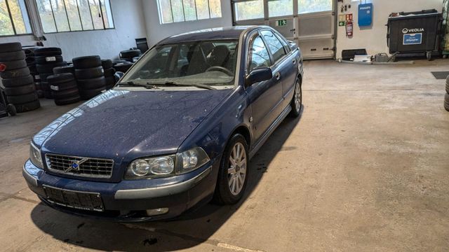 Volvo S40 BJ. 2003 TÜV 07/2026