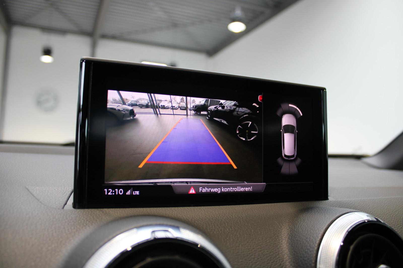 Audi SQ2 TFSI 300PS AHK/NAV/VIRTUAL/LED/LEDER/8-FACH!, миниатюра 6