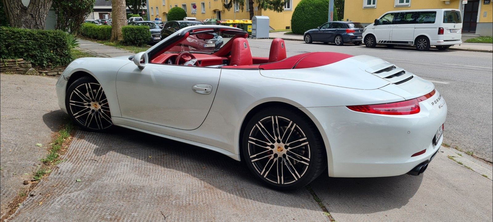 PORSCHE 911 4S Cabriolet 
