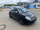 Lancia Ypsilon 1.2 8V Oro Klima Servo NEU TÜV - Lancia Ypsilon aus 2009