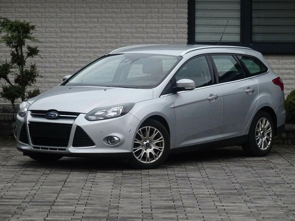 Ford Focus 2010 — photo 5