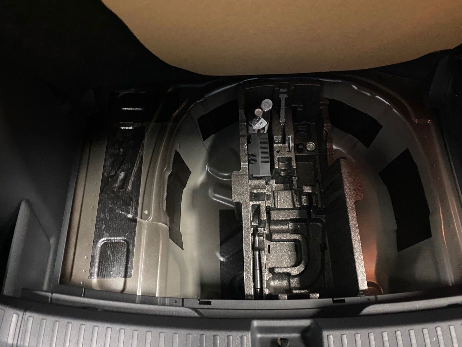 Fahrzeugabbildung SKODA Fabia 1.5 TSI DSG Monte Carlo+KAMERA+Android+ALU