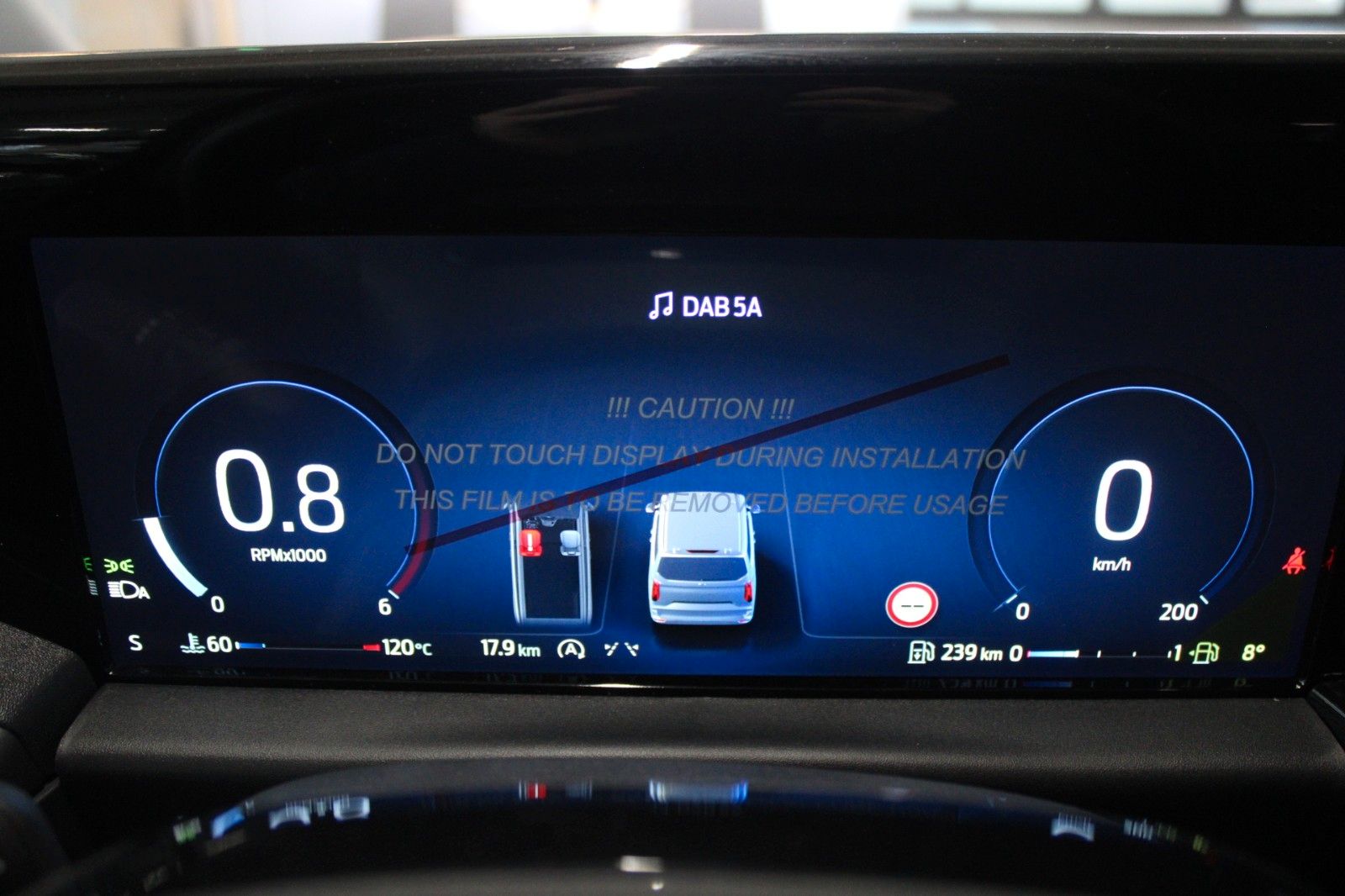 Fahrzeugabbildung Ford NUGGET L1 Titanium MARKISE + Aufstelldach SOFORT