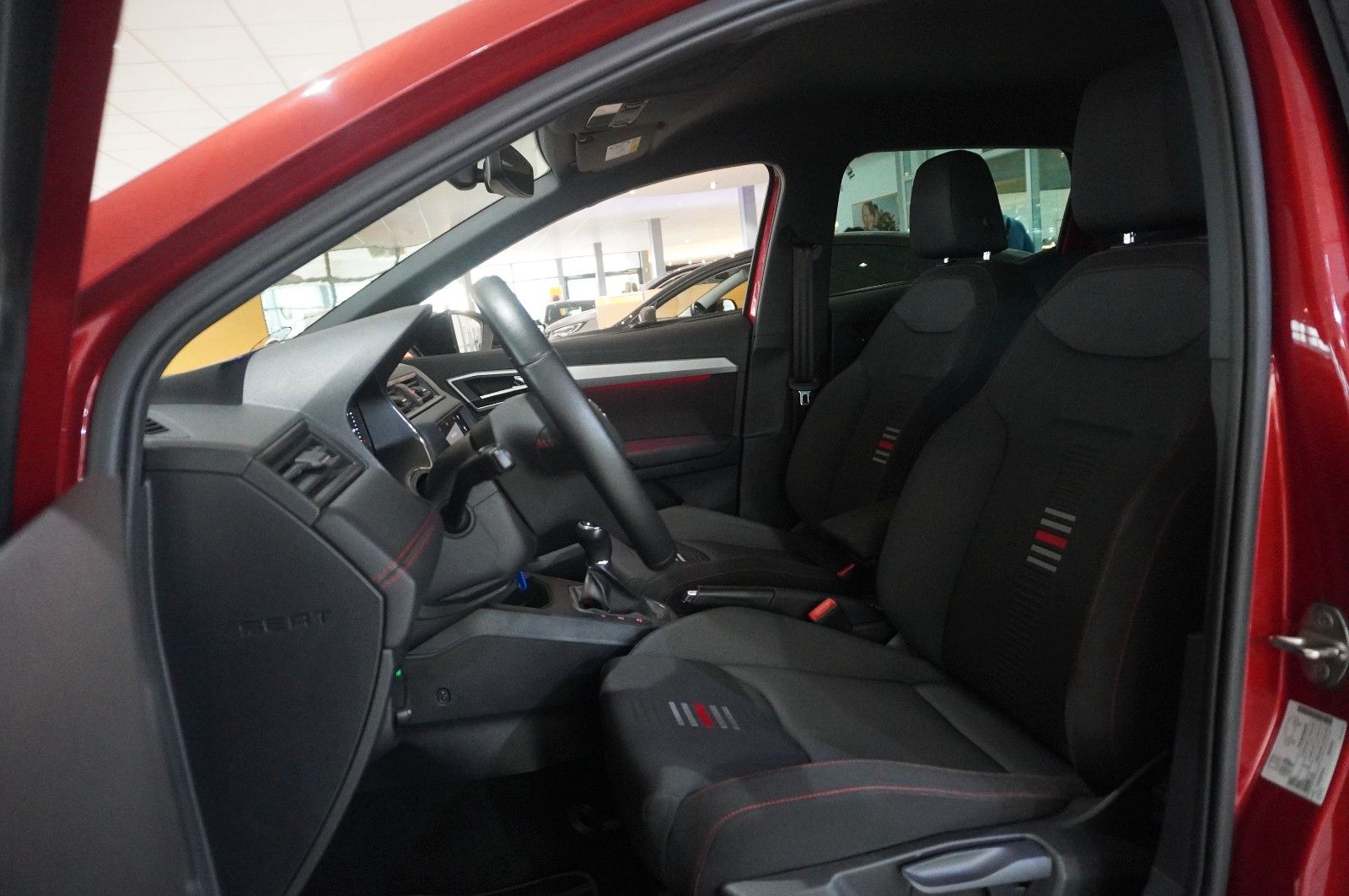 Fahrzeugabbildung SEAT Ibiza 1.0 TSI FR SPORT NAVI/LED/VIRTU./SHZ/TEMP.