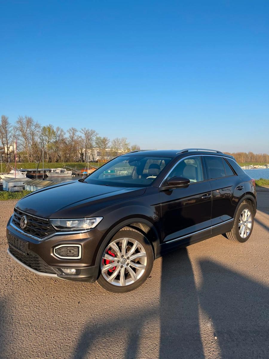Volkswagen T-Roc Sport-Ahk-Digitales Tacho-Led